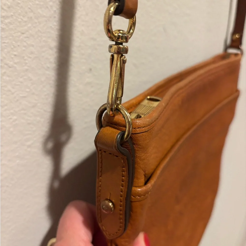 Ralph Lauren Brown Leather Bag with Gold Details - Picture 3 of 13